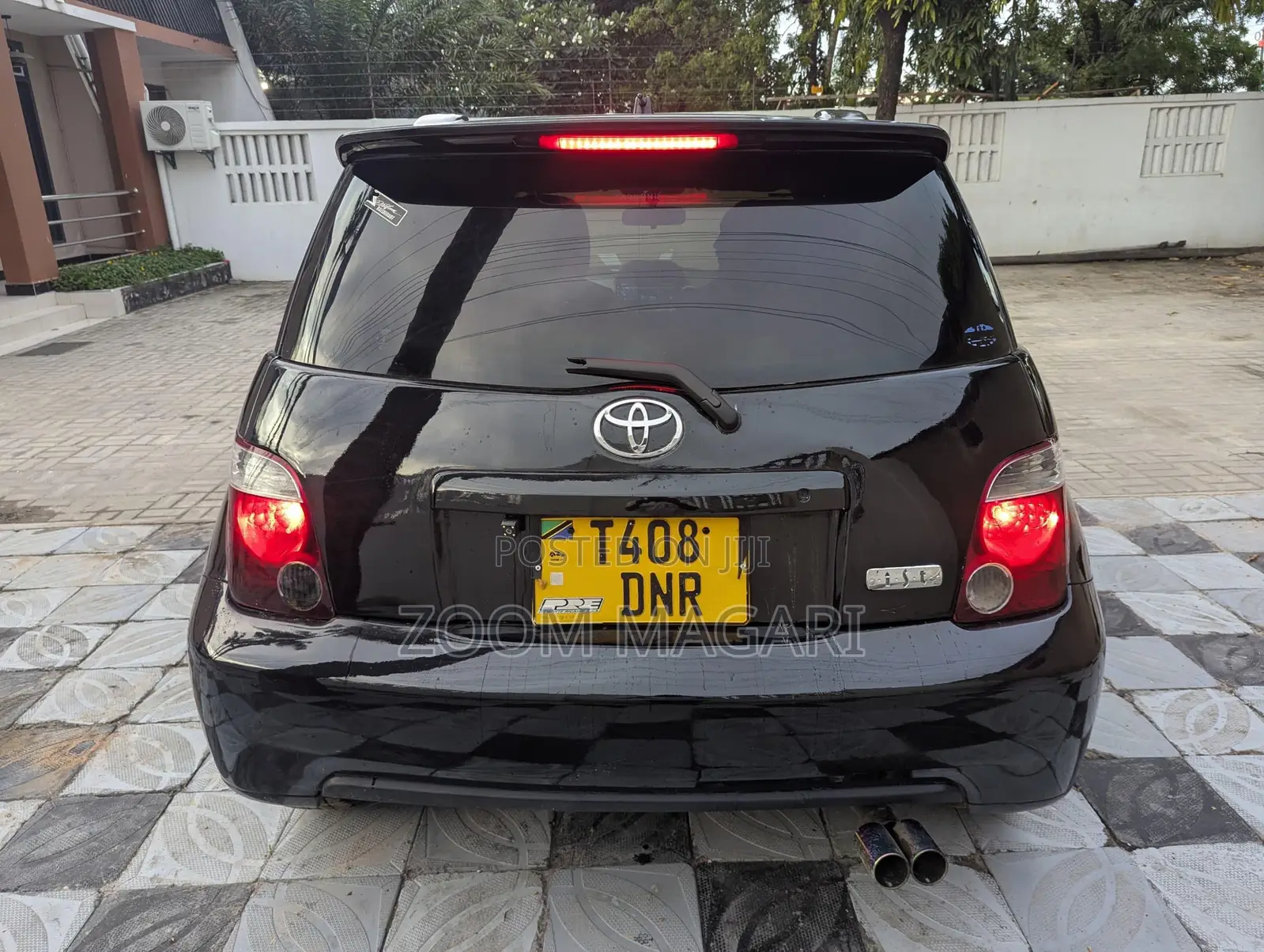Toyota IST 2004 Black