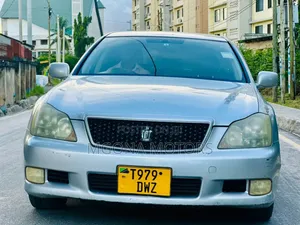 Toyota Crown 2006 Silver