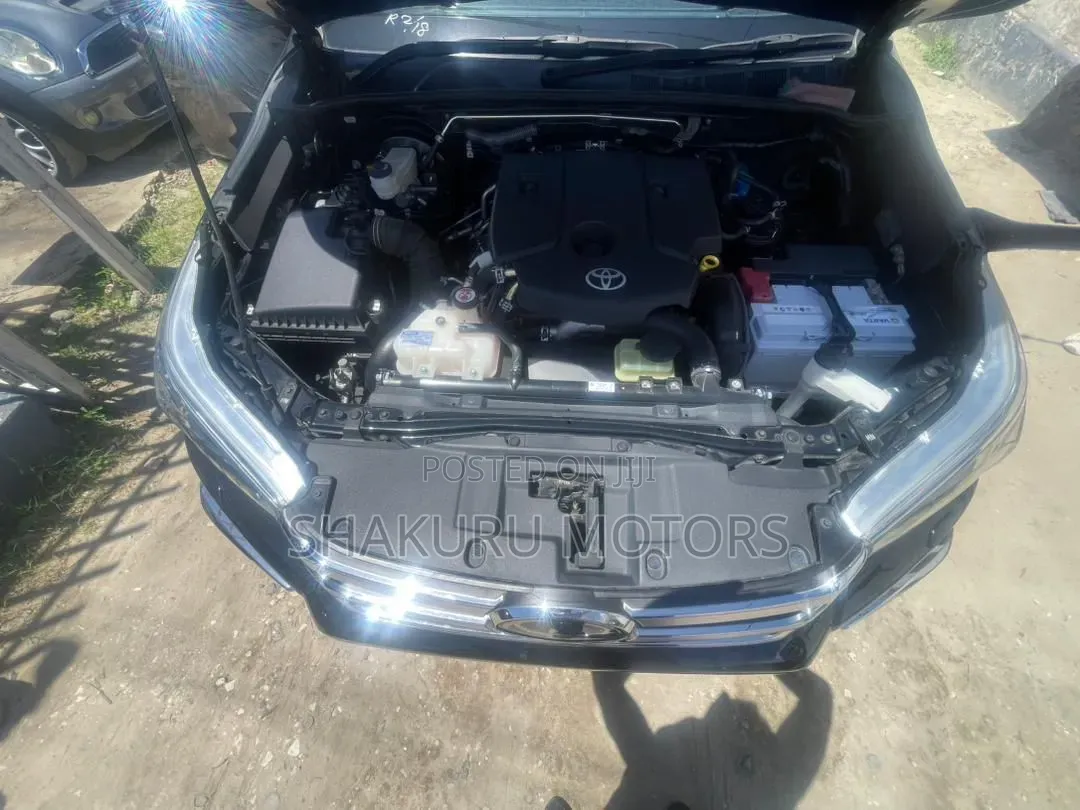 Toyota Hilux 2019 Black