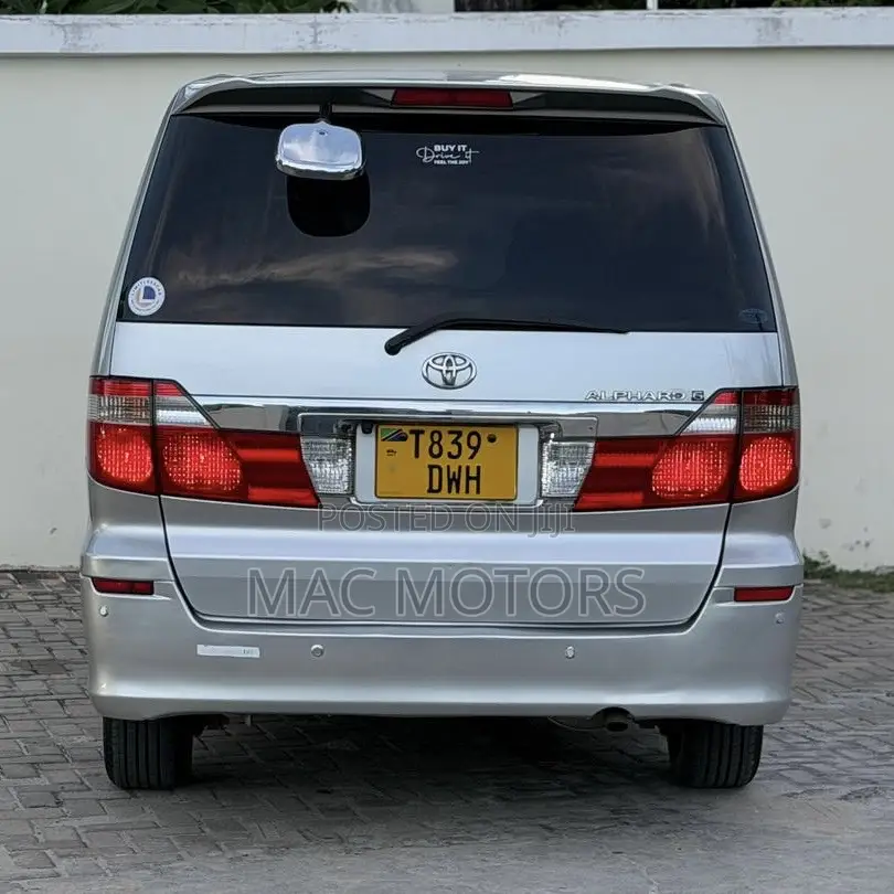 Toyota Alphard 2004 Silver