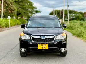 Subaru Forester 2012 Black