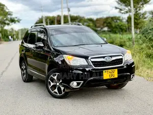 Subaru Forester 2012 Black