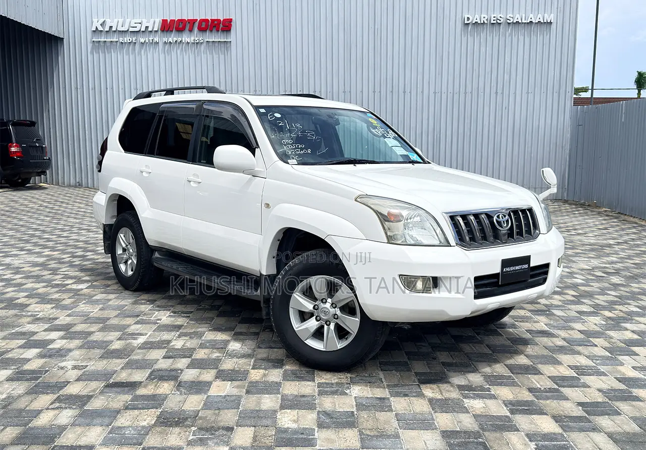 Toyota Land Cruiser Prado 2006 White