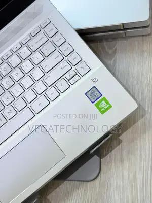 Laptop HP Pavilion 14-ce1000 8GB Intel Core i5 SSD 1T