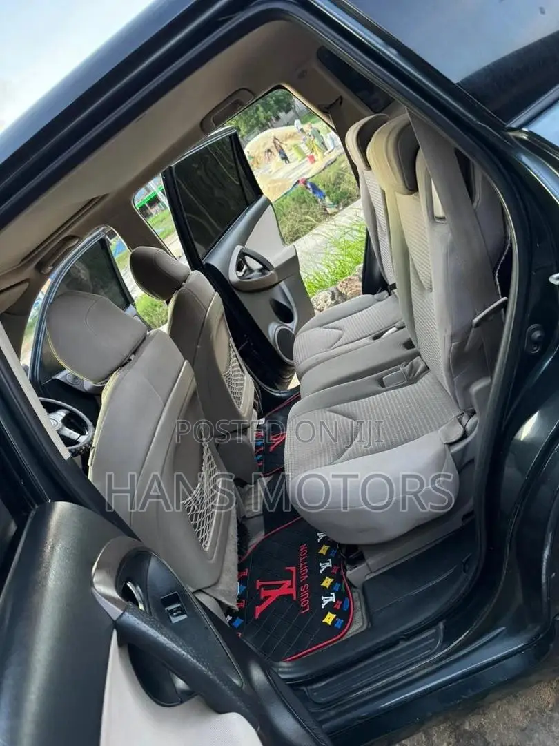 Toyota Vanguard 2009 Black