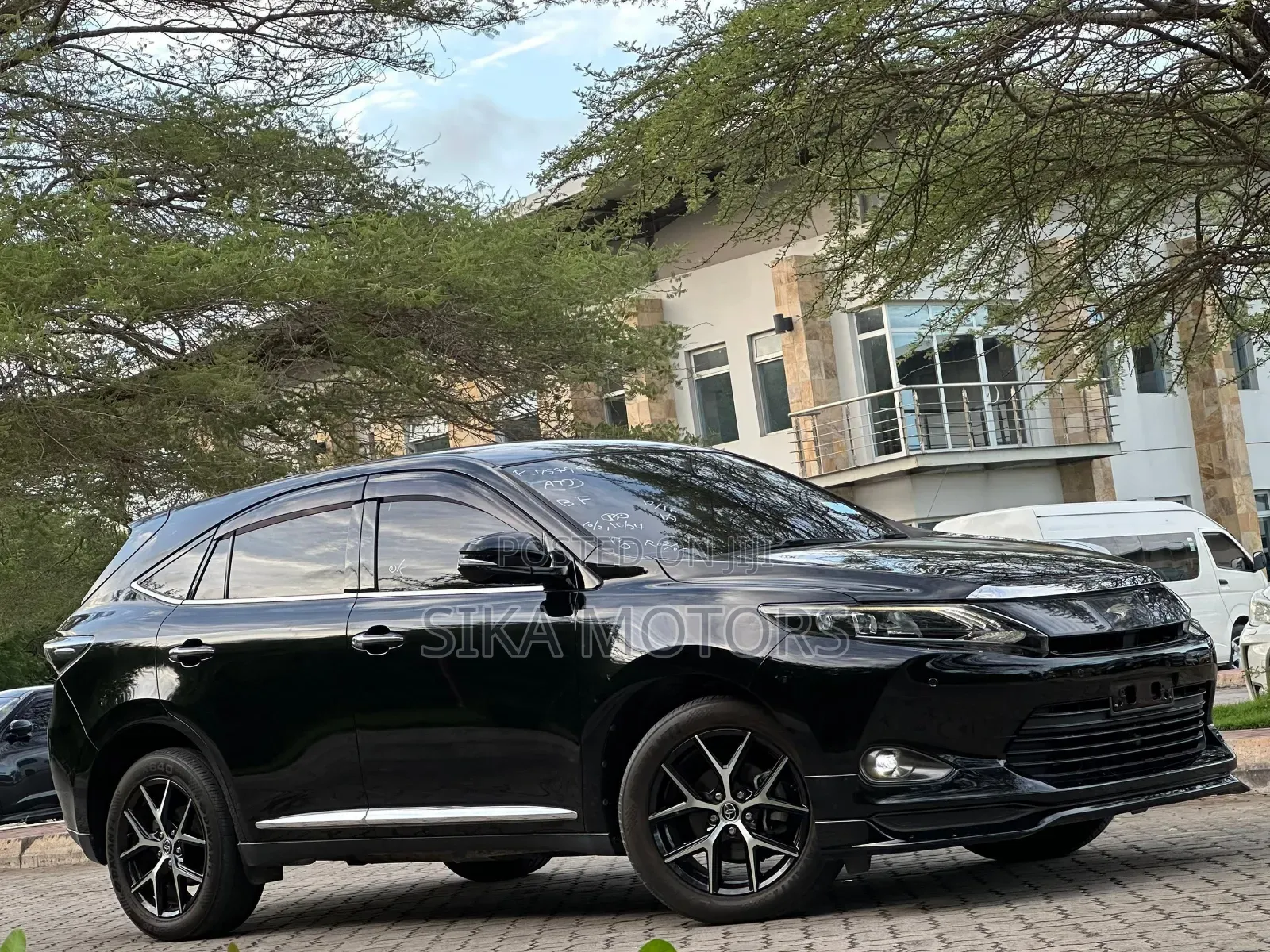 Toyota Harrier 2016 Black