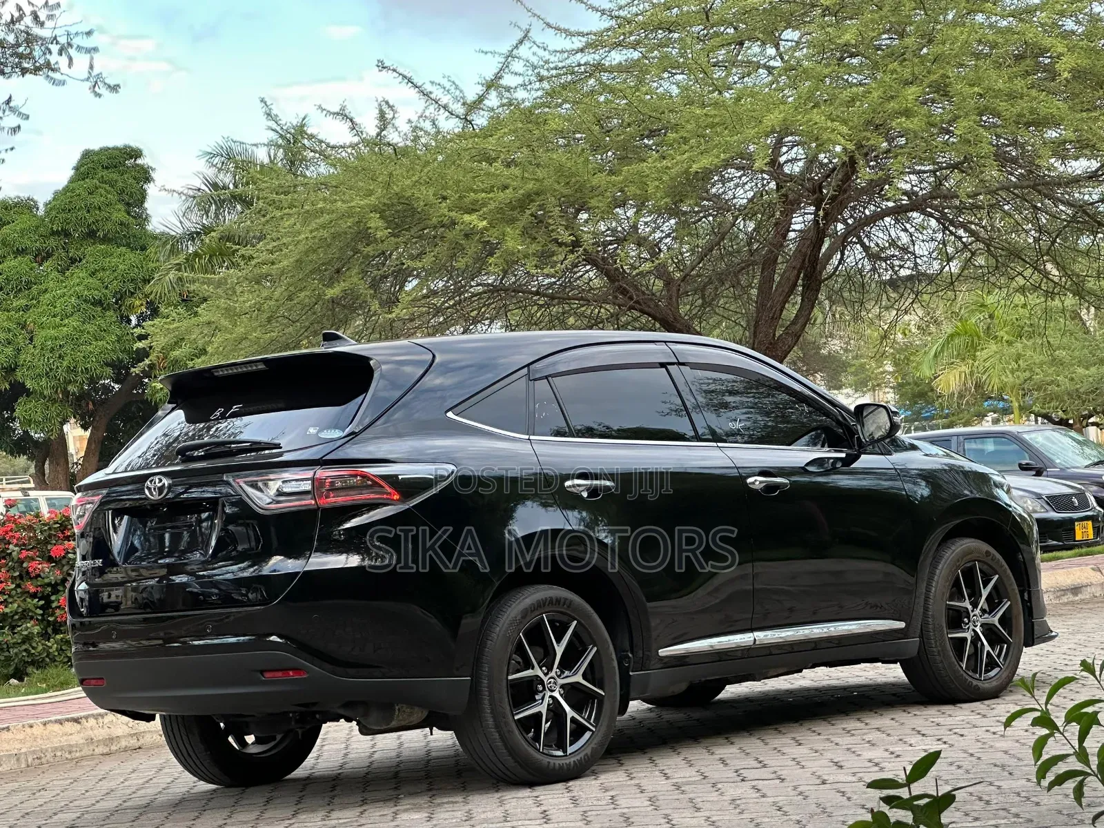 Toyota Harrier 2016 Black