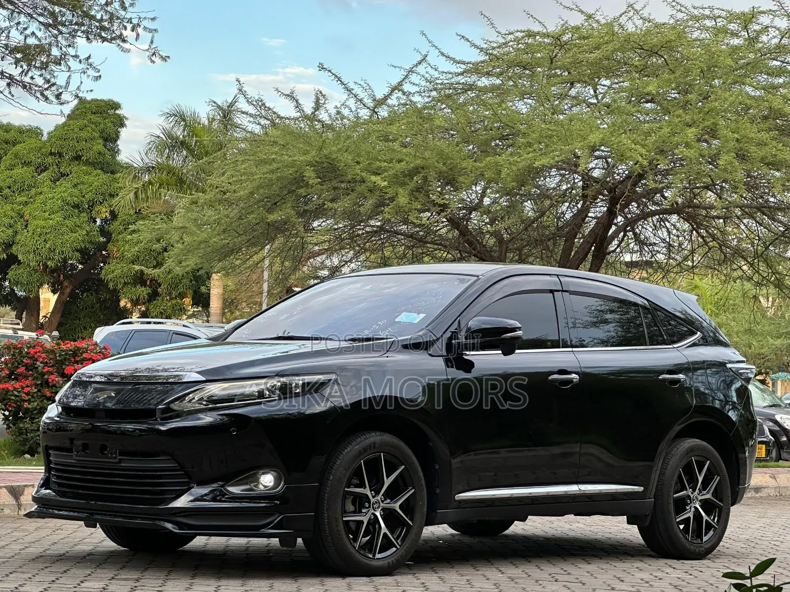Toyota Harrier 2016 Black