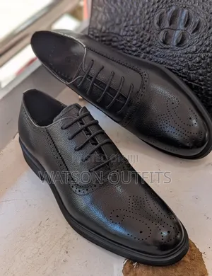 Men's Leather Shoes Smartly Designed Clarks Branded