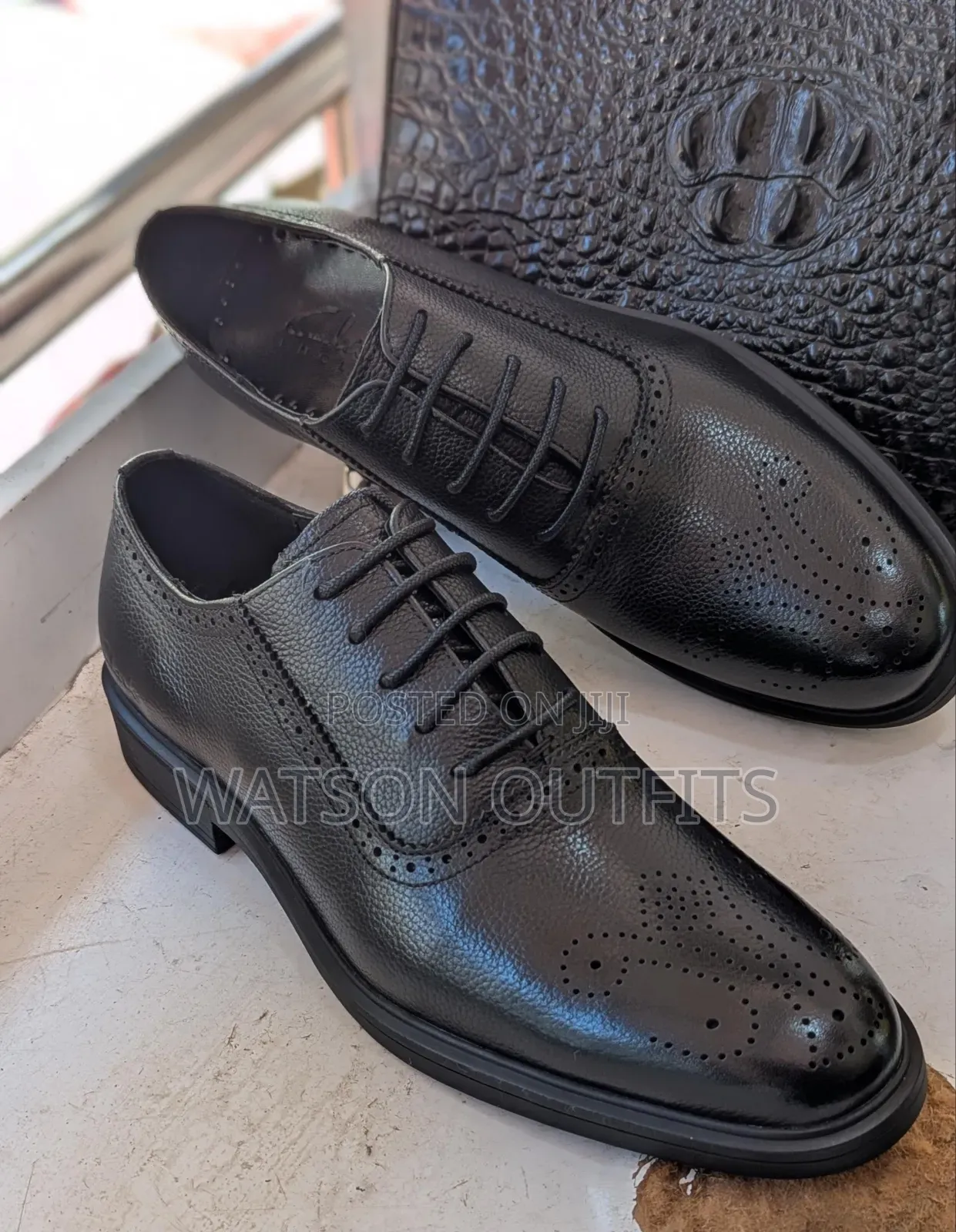 Men's Leather Shoes Smartly Designed Clarks Branded
