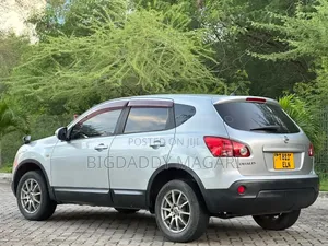 Nissan Dualis 2010 Silver