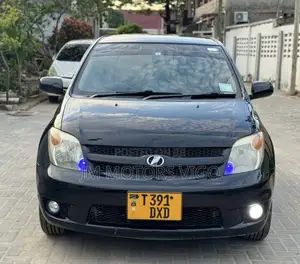 Toyota IST 2006 Black