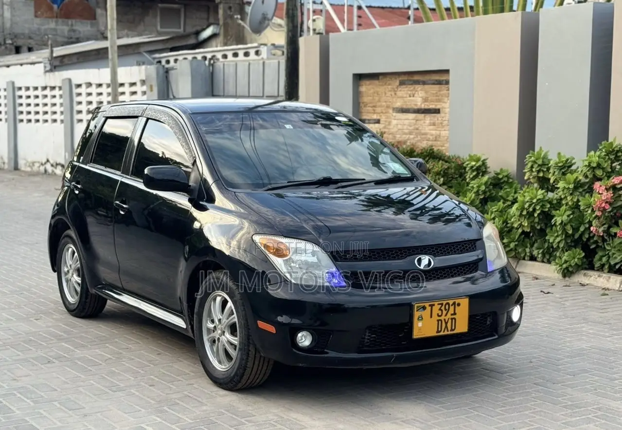 Toyota IST 2006 Black