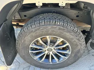 Toyota Hilux 2020 White