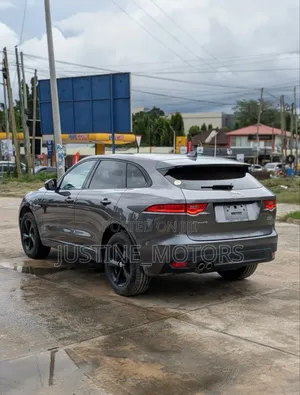 Jaguar F-Pace 2019 Gray