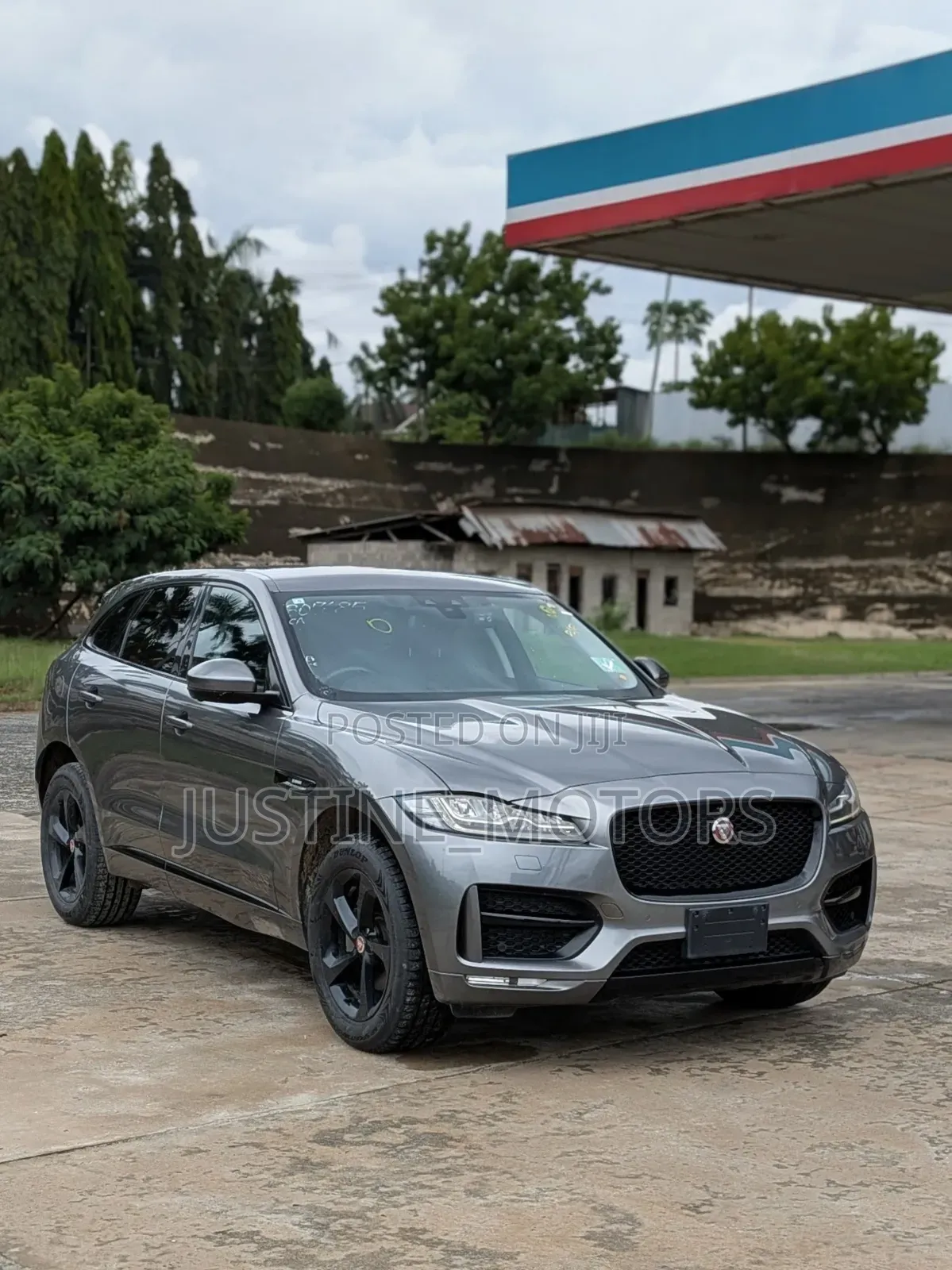 Jaguar F-Pace 2019 Gray