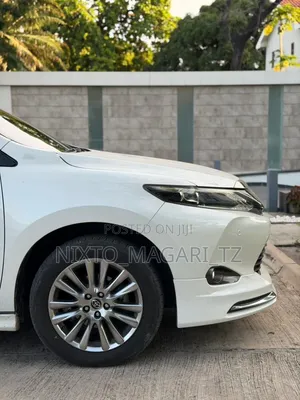 Toyota Harrier 2016 White
