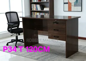 Table Ya Ofisini