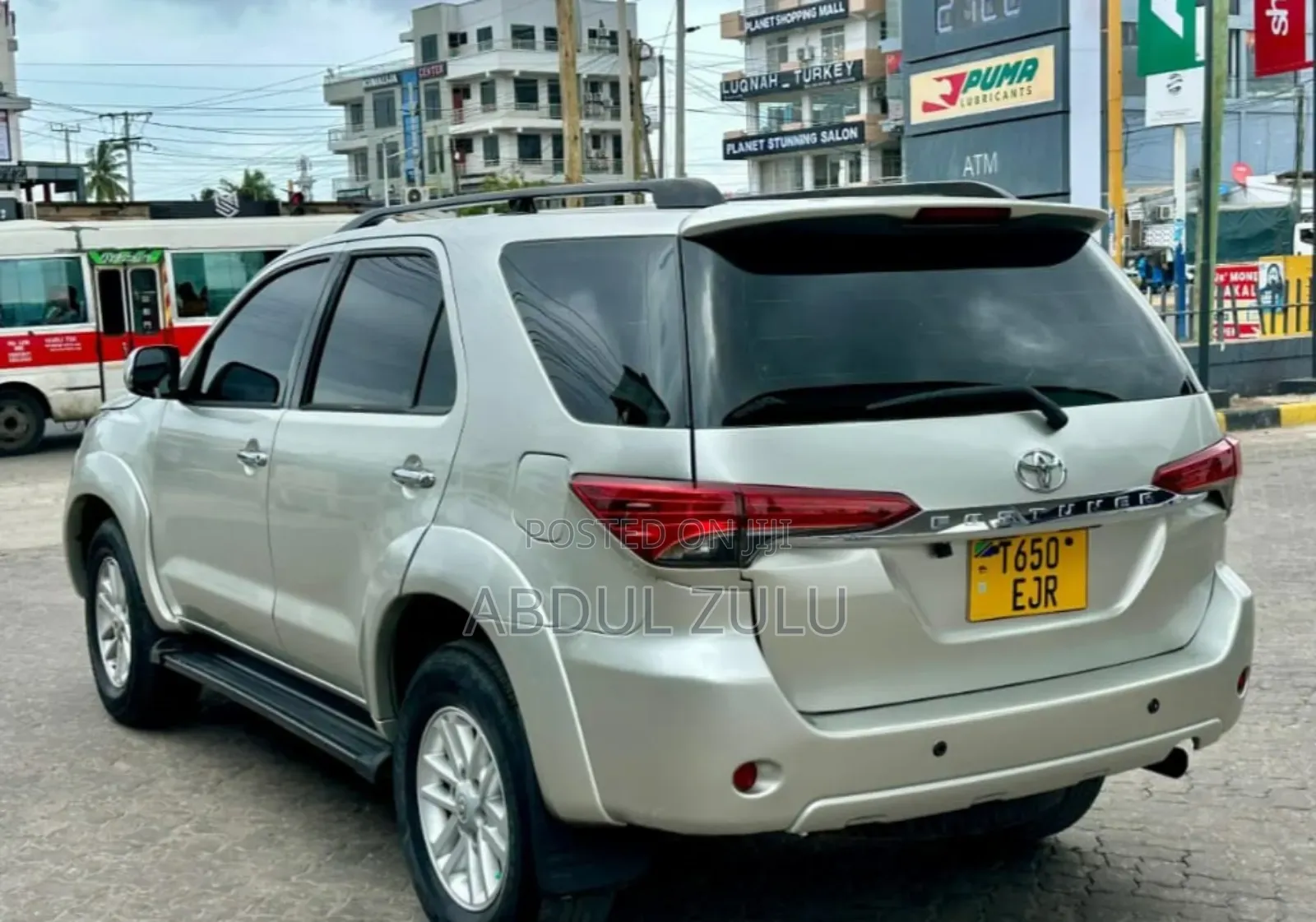 Toyota Fortuner 2015 Silver
