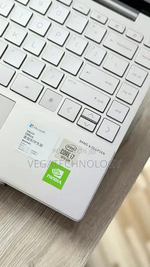 Laptop HP Envy 13 16GB Intel Core i7 SSD 1T