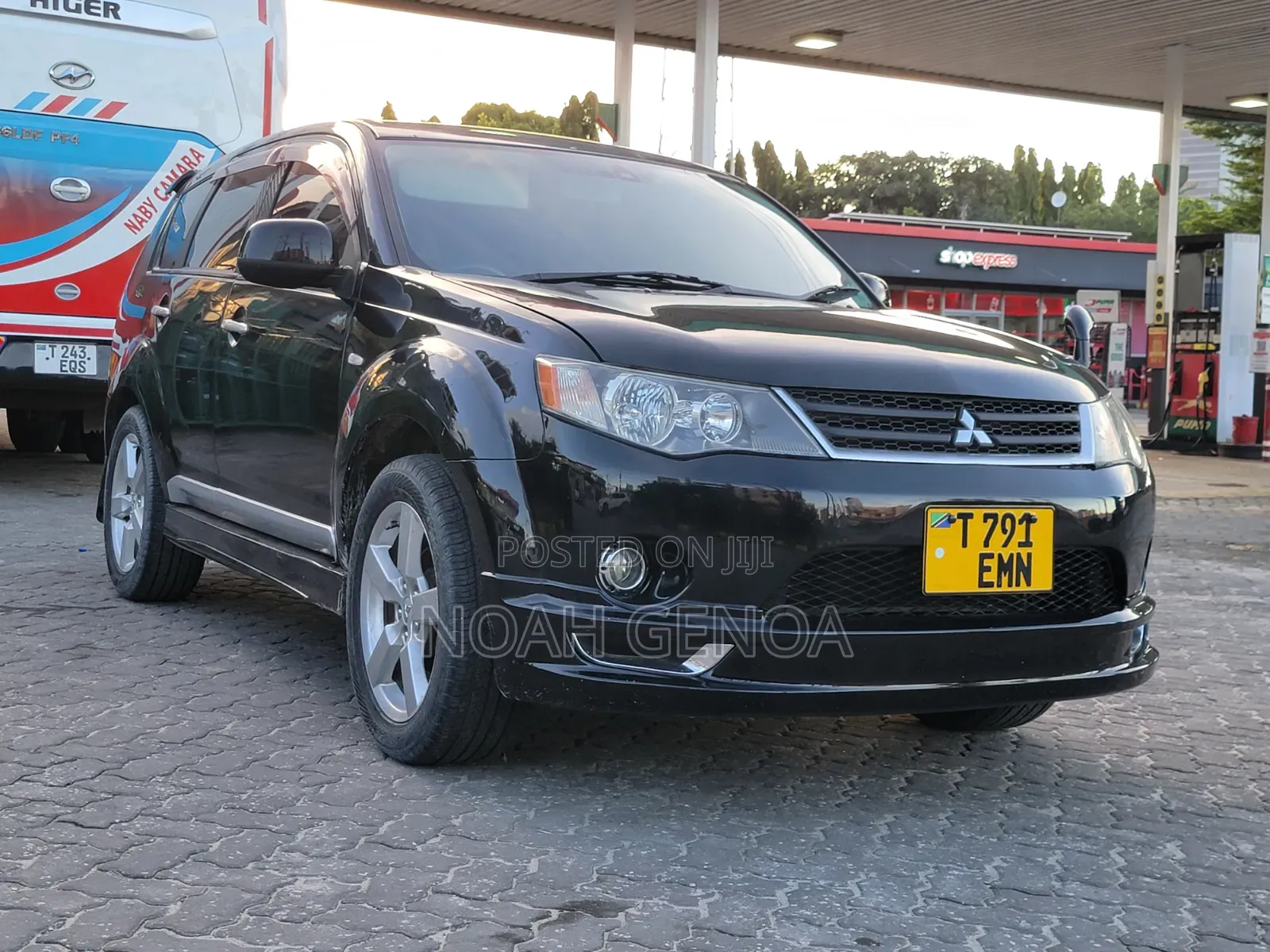 Mitsubishi Outlander 2006 Black