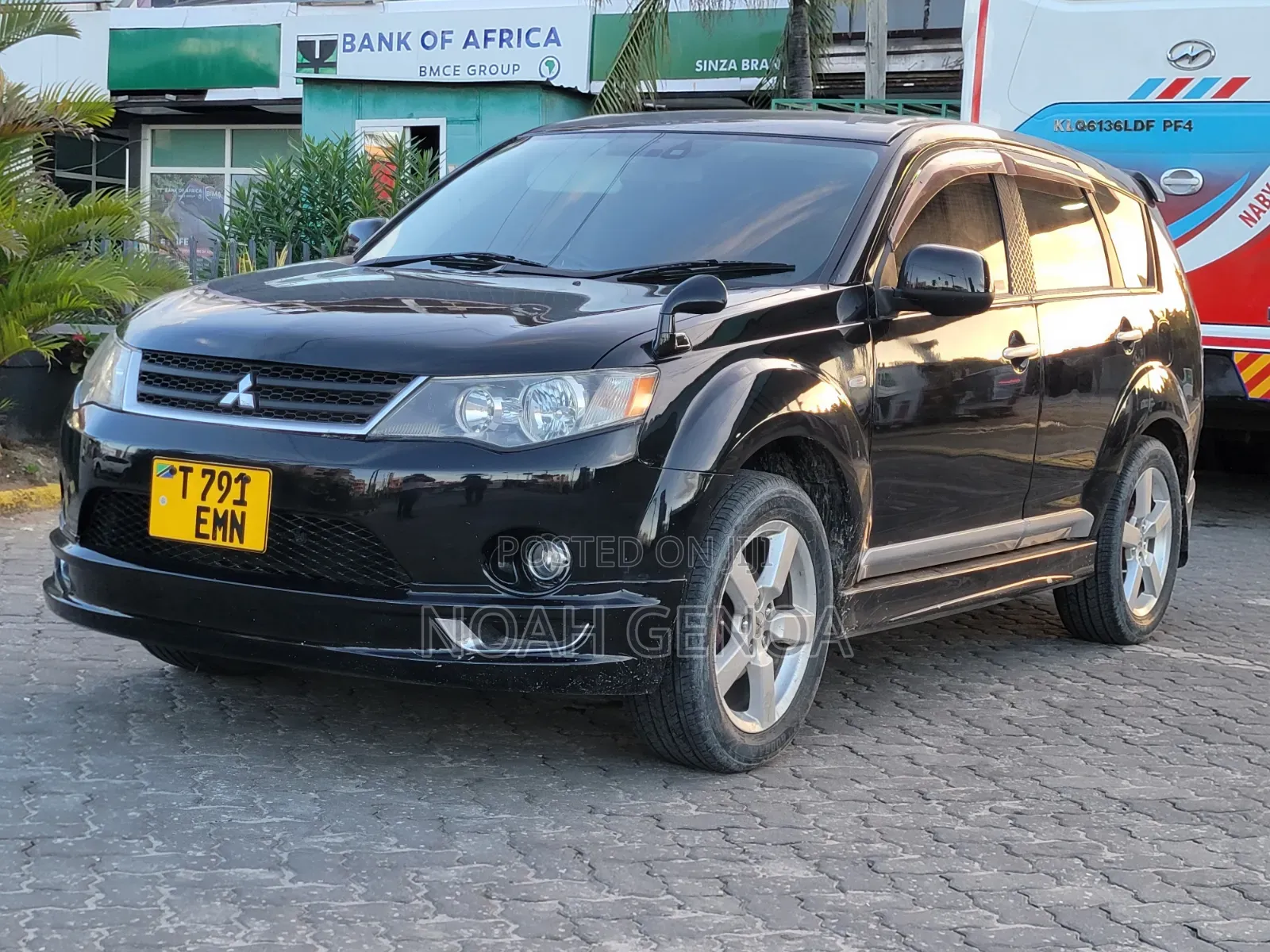 Mitsubishi Outlander 2006 Black