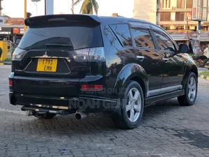 Mitsubishi Outlander 2006 Black
