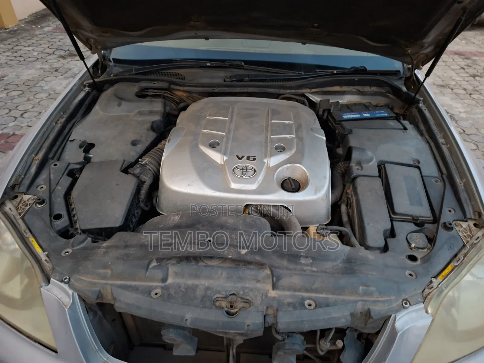 Toyota Crown 2004 Silver