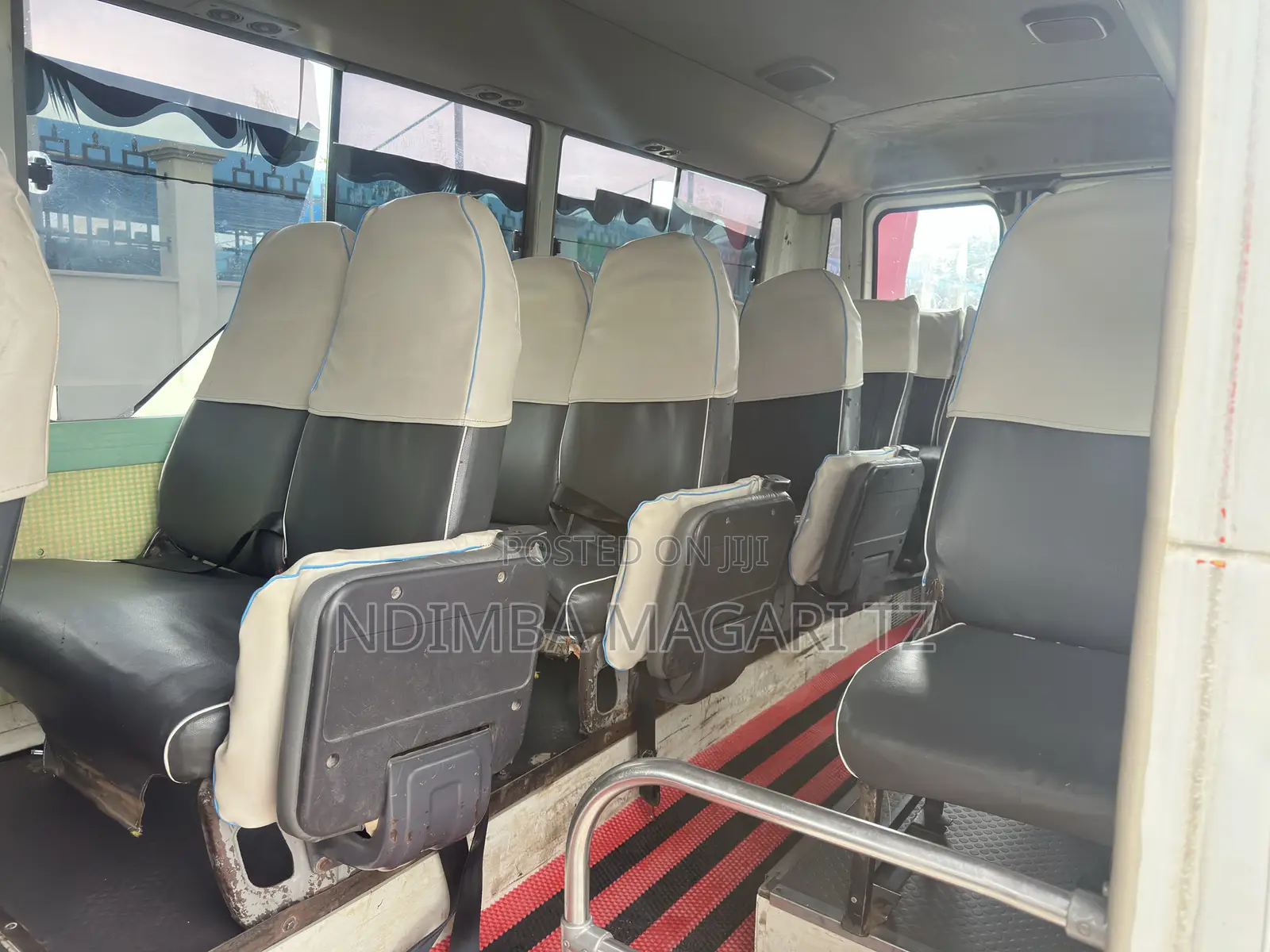 Nissan Civilian 2006 White