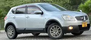 Nissan Dualis 2010 Silver