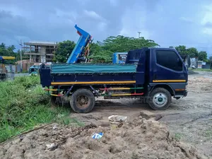 Canter Tipper