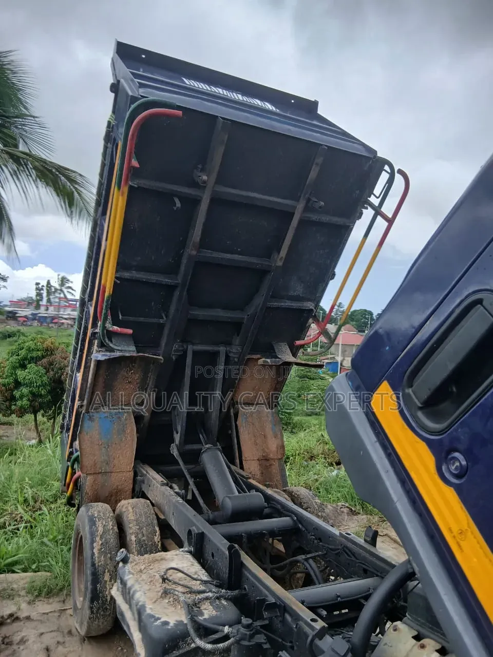 Canter Tipper