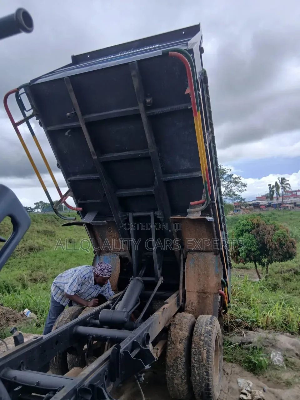 Canter Tipper