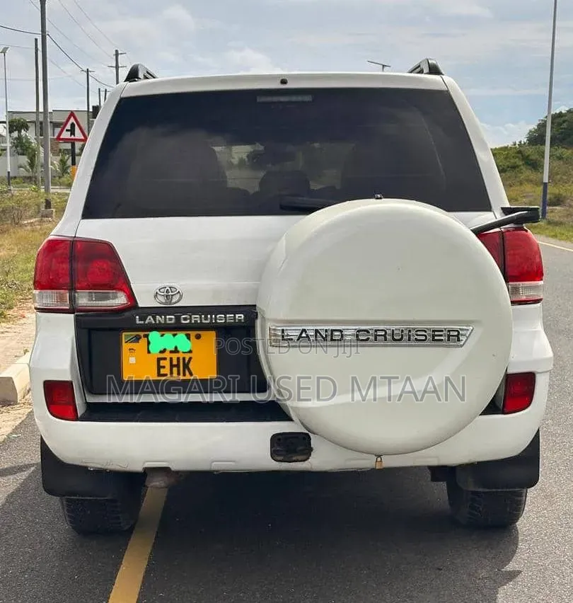 Toyota Land Cruiser 3.0 D-4D C 2008 White