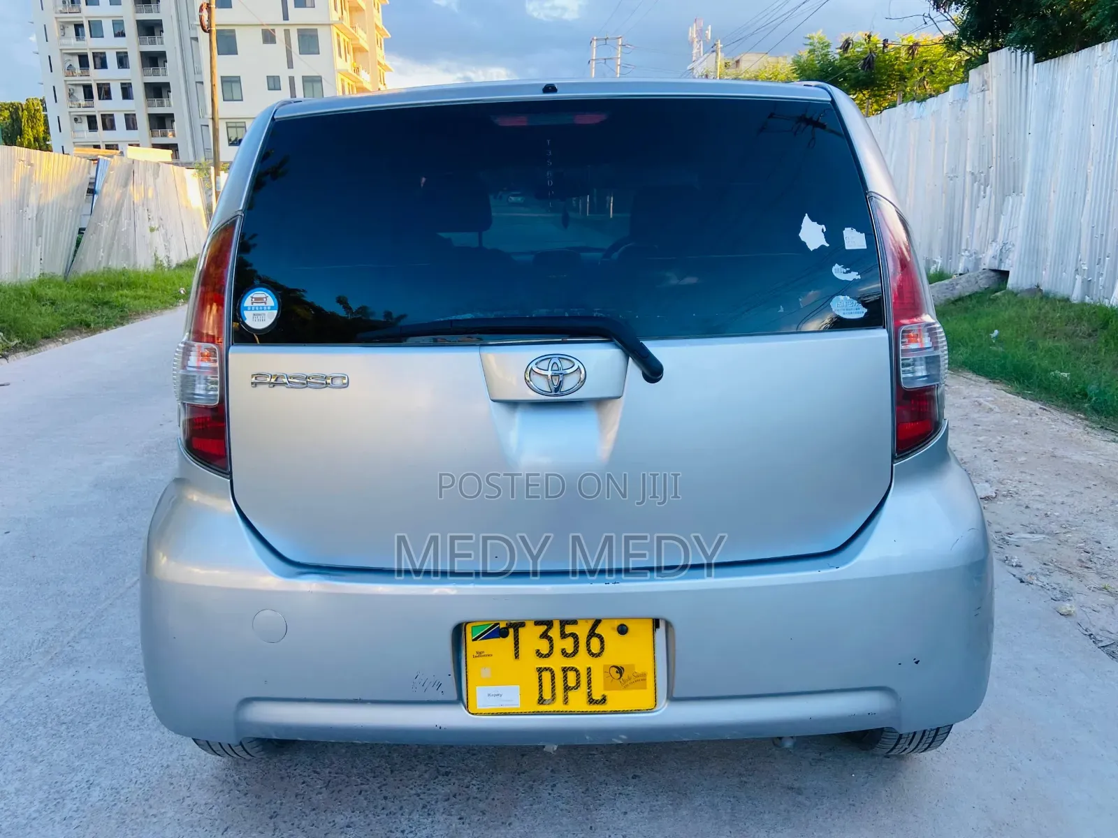 Toyota Passo 2005 Silver