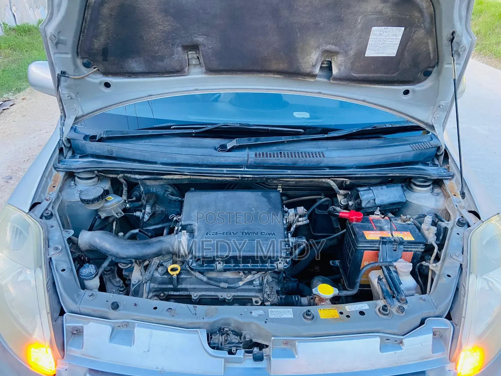 Toyota Passo 2005 Silver