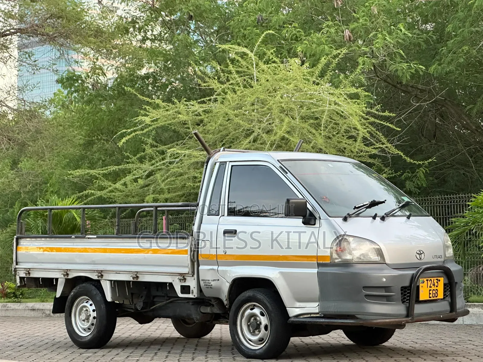 Toyota Townace 2004 Silver