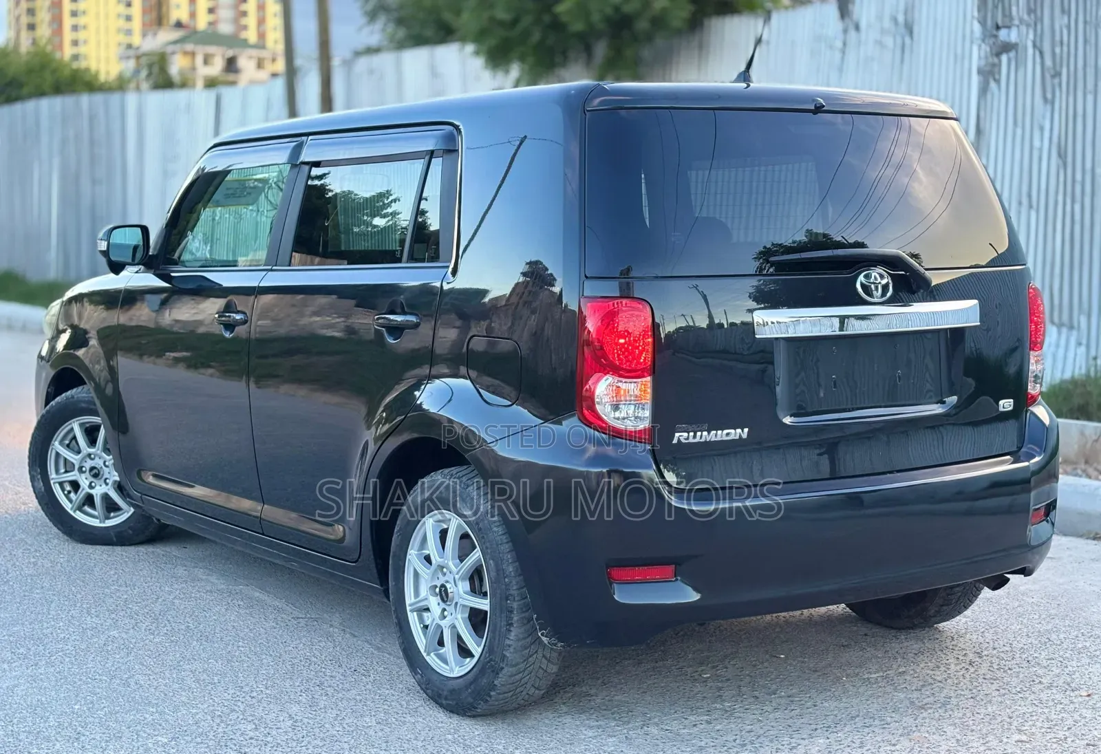 Toyota Corolla Rumion 2008 Black