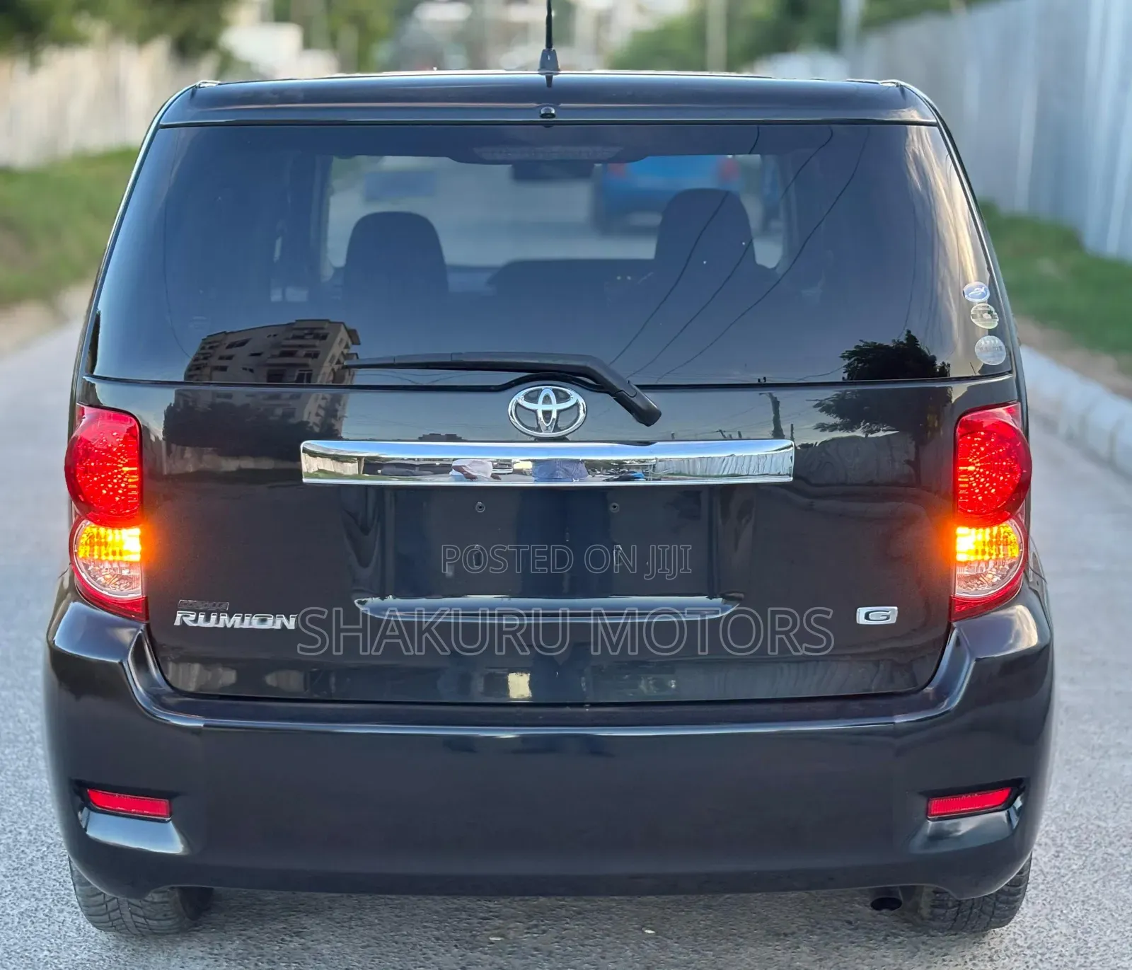 Toyota Corolla Rumion 2008 Black