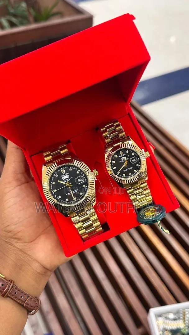 Saa Mbili Kwa Pamoja Na Box Lake or Full Boxed Couple Watches