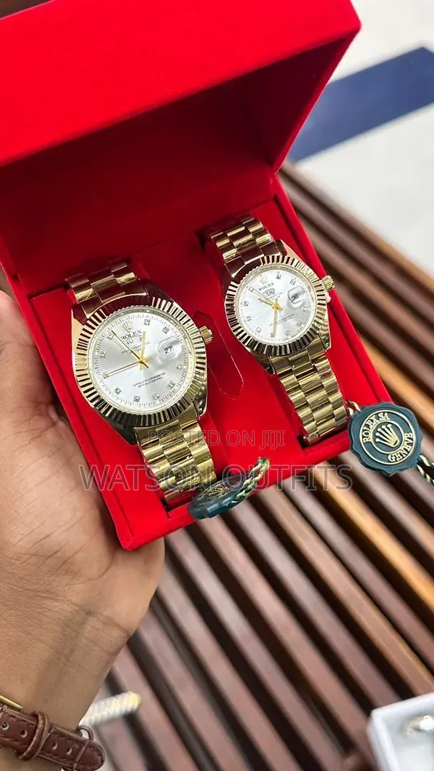 Saa Mbili Kwa Pamoja Na Box Lake or Full Boxed Couple Watches