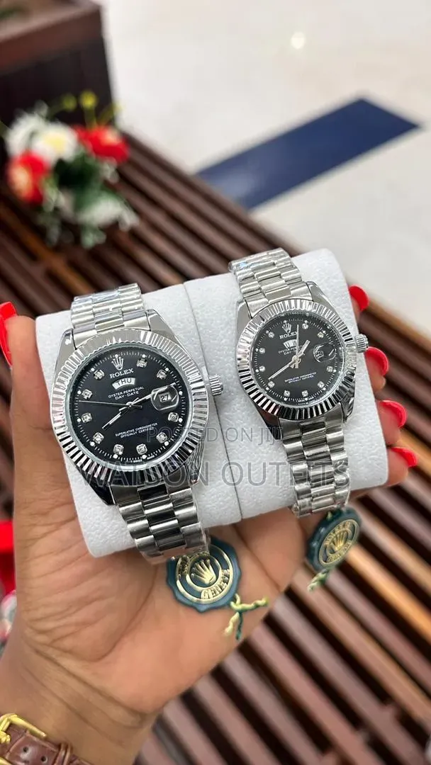 Saa Mbili Kwa Pamoja Na Box Lake or Full Boxed Couple Watches