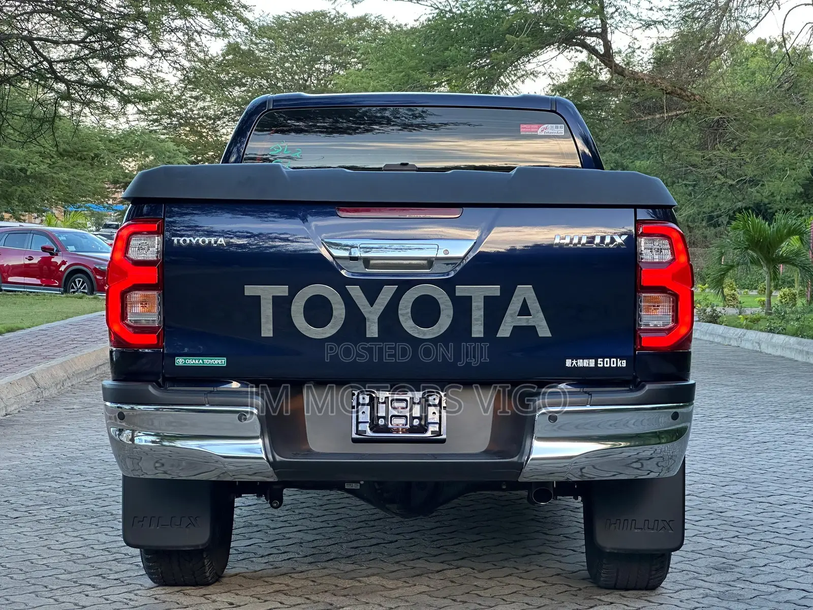 Toyota Hilux 2023 Blue