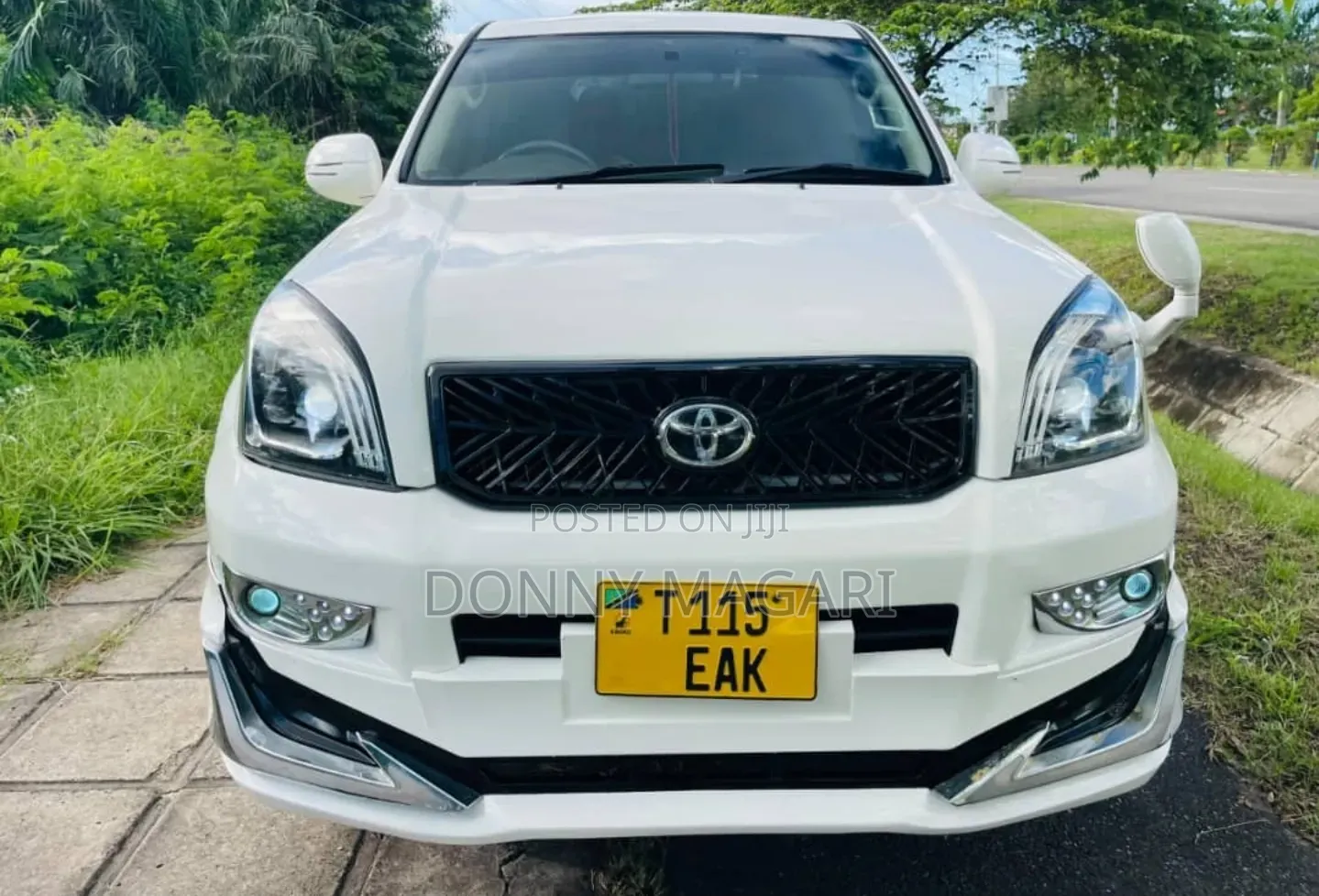 Toyota Land Cruiser Prado 2007 White