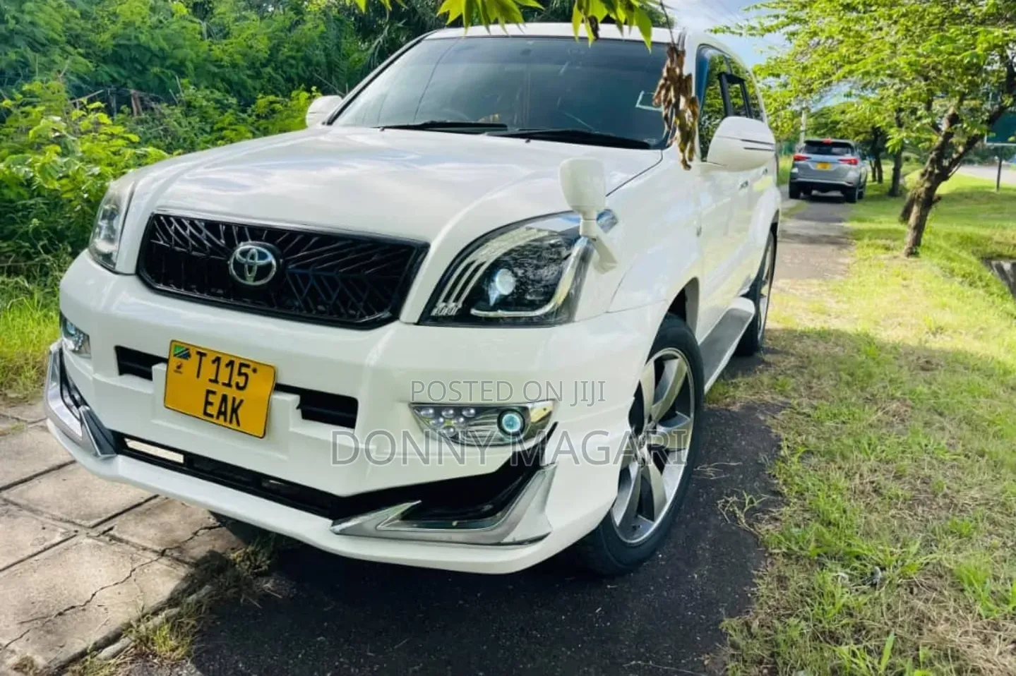 Toyota Land Cruiser Prado 2007 White