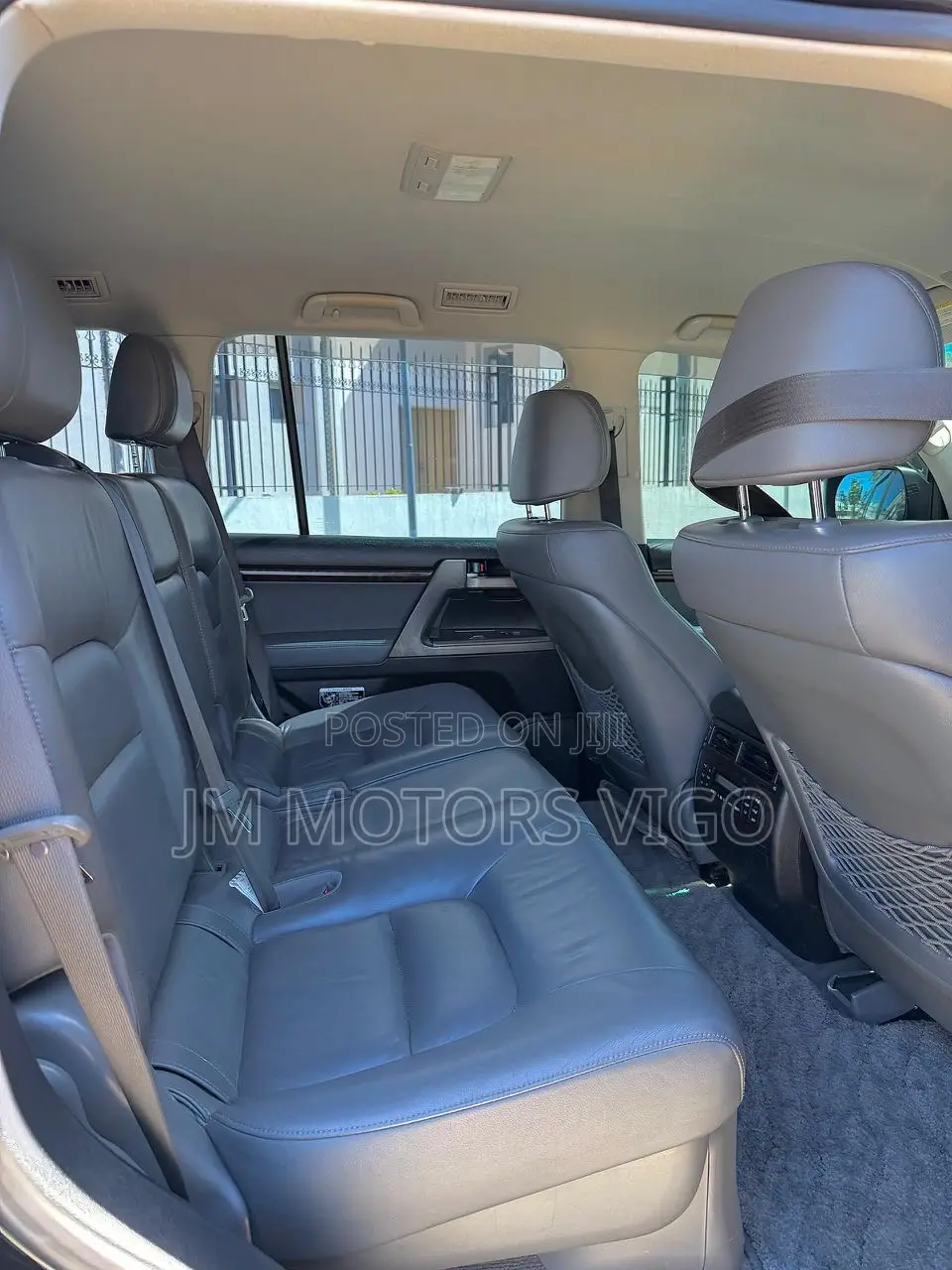 Toyota Land Cruiser 2010 Black