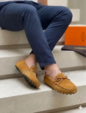 Men's Leather Shoes or Tods Brand Loafers New and Original