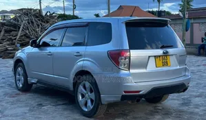 Subaru Forester 2009 Silver