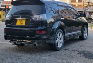Mitsubishi Outlander 2006 Black
