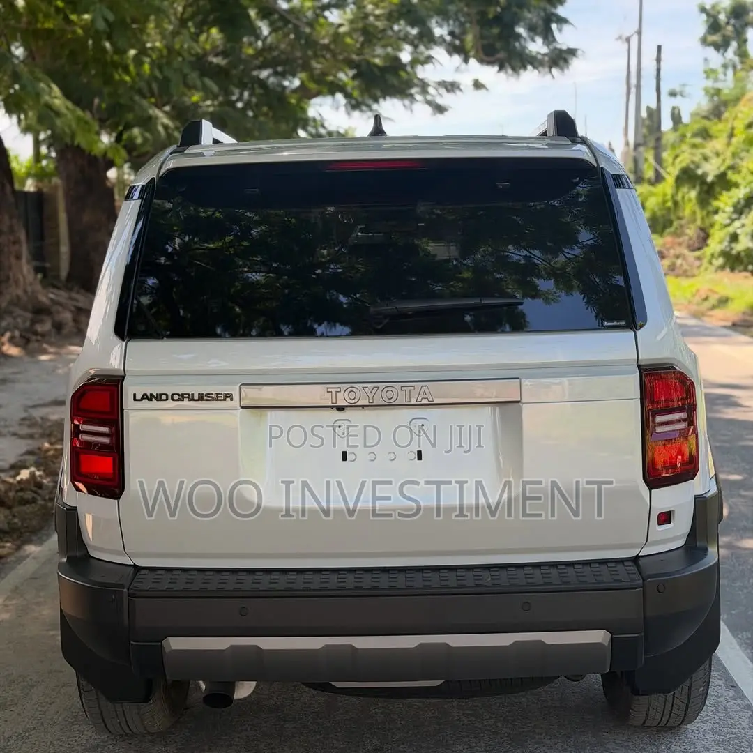 New Toyota Land Cruiser Prado 2025 White